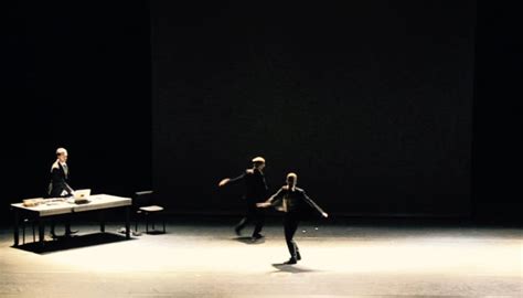 Le Troisi Me Cercle Variations Installation Et Performance Danse