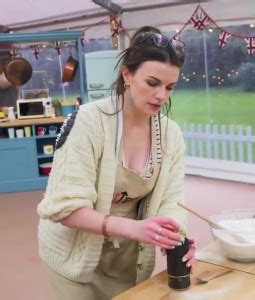 Aisling Bea Nude Celebrities Forum FamousBoard