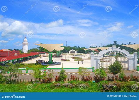 Banten Grand Mosque, Serang, Banten, Indonesia - Masjid Agung Banten ...