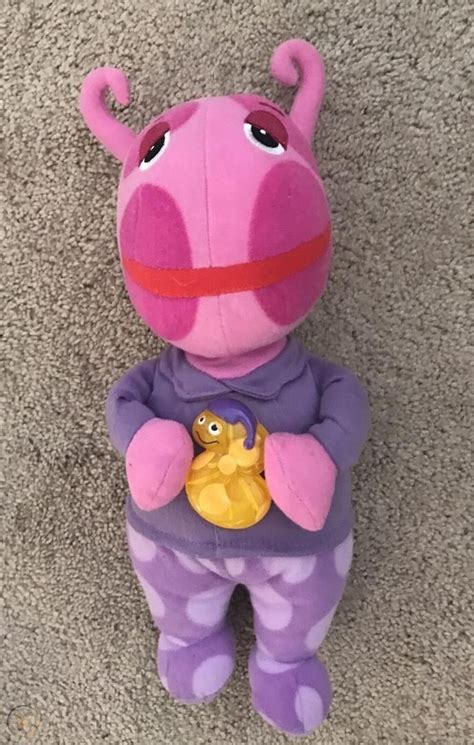 Backyardigans Uniqua Talking Singing Plush Bedtime Singing Mattel Nick