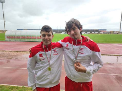 Atletica L Aquila La Squadra Paralimpica Fa Incetta Di Titoli Nelle