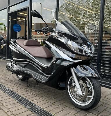 Piaggio X Ie Executive Km Serviced Warranty