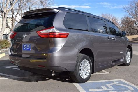 Pre Owned Toyota Sienna Xle Braunability Side Entry Passenger In