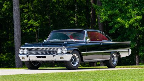 1961 Ford Galaxie Starliner for Sale at Auction - Mecum Auctions