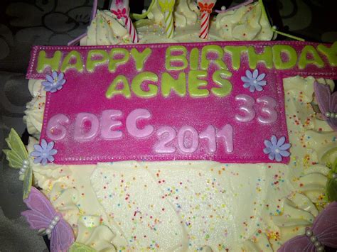 Die Koekblik: Agnes Birthday Cake 6 December 2011