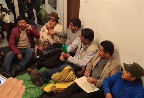 Legisladores Evistas Se Declaran En Huelga De Hambre Por Elecciones