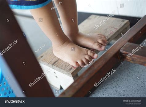 2 Hundred Naked 3 Year Old Royalty Free Images Stock Photos