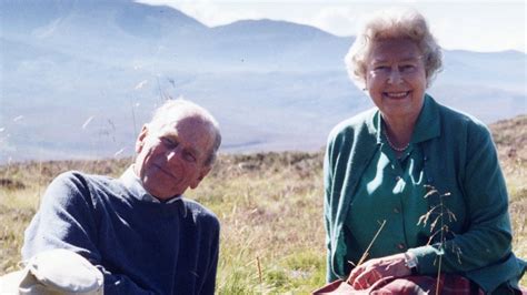 The Queen Shares Heartwarming Personal Photo With Late Husband Prince