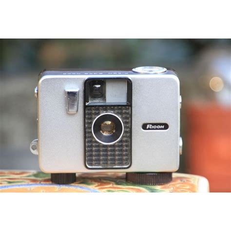 フィルムカメラ 中古 コンパクト カメラ RICOH AUTO HALF リコーオートハーフ中古オーバーホール済 1103 プロ