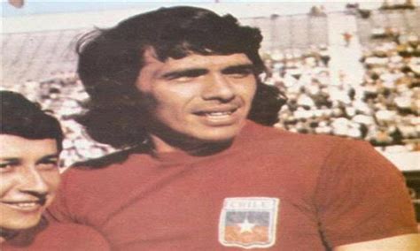 Elías Figueroa El futbolista que jugó el Mundial del 82 Siendo