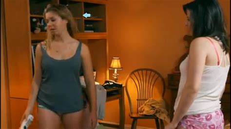 Nikki Bell Nude Pics Page