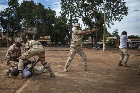 15 09 18 EUCAP UNPOL 26 11 Stagiaires De La Garde National Flickr