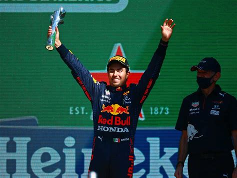 Verstappen gana el GP de México y Checo logra histórico podio