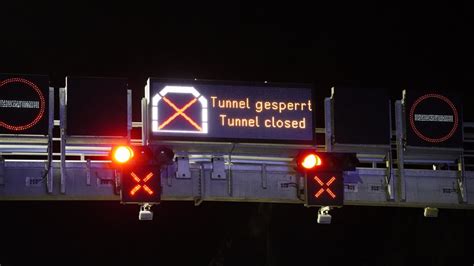 Tunnelübung der Feuerwehren Landeck und Zams im Perjentunnel