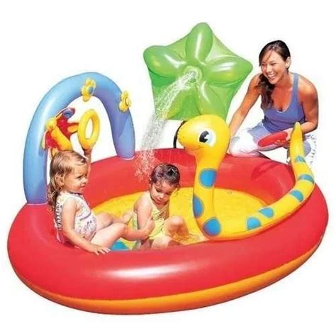 Pileta Inflable Centro Actividades Chorro Agua Bestway 53026 Color Roja