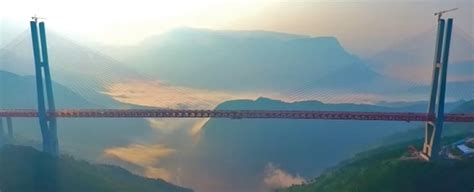 WATCH: The World's Highest Bridge Just Opened And It's Terrifying : ScienceAlert