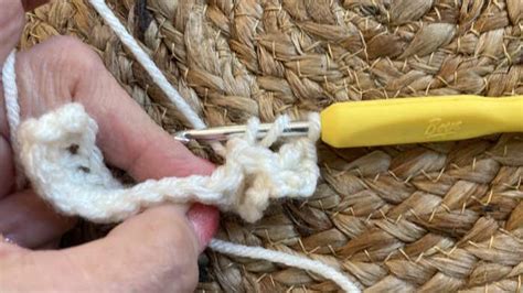 How To Make the Double Crochet Post Stitch: Front and Back Posts