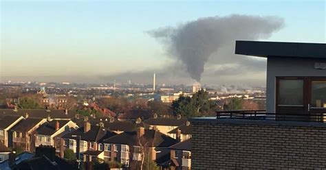 Is there a fire at Dublin Airport? Six Dublin fire Brigade units attend ...