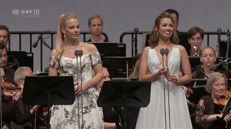 Flower Duet Elina Garanca And Nadine Sierra Videos Opera Lovers 💝 Gan Jing World