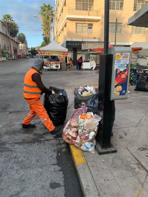 Recogen Toneladas De Basura Generadas Por Las Peregrinaciones En