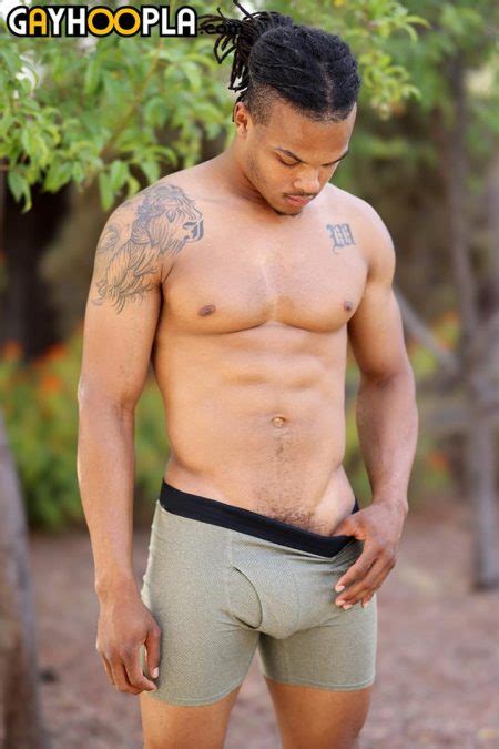 CUTIE JUSTIN JONES GAY HOOPLA Daily Squirt