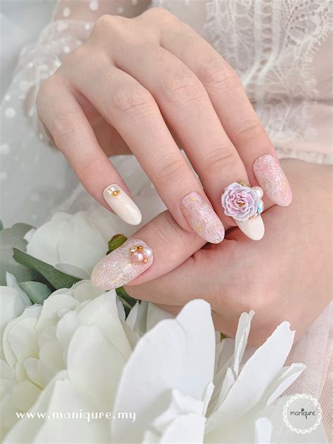 17 Type Of Flower Theme Wedding Nails Maniqure Nail Salon