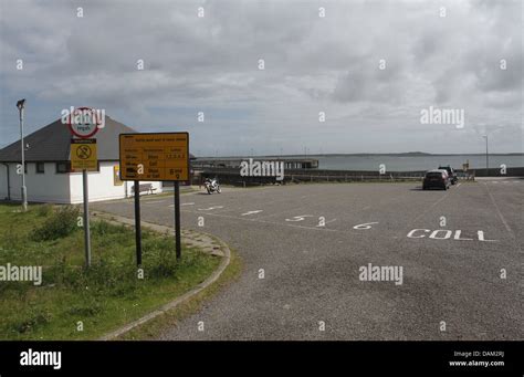 Tiree ferry hi-res stock photography and images - Alamy