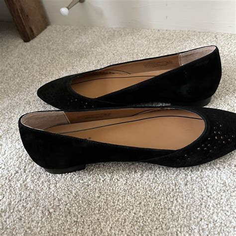 Vionic Black Suede Flats Size 7 Floral cut out... - Depop