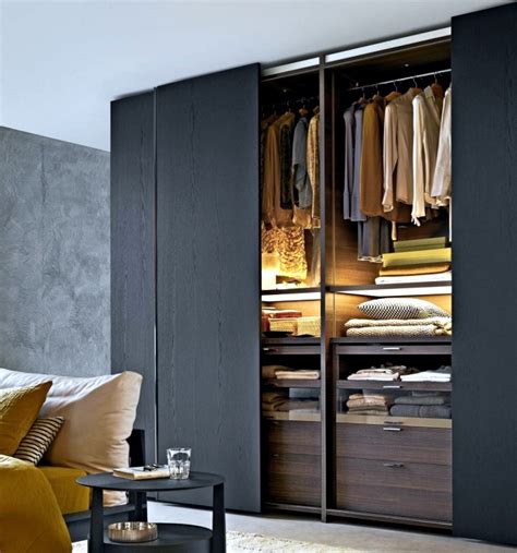 Wardrobe with sliding doors-A wonderful storage space under | Interior ...