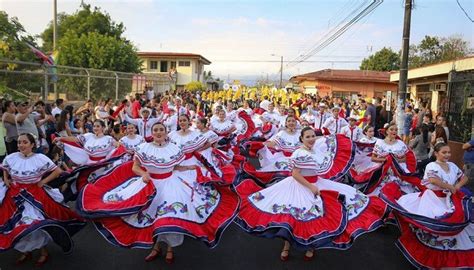 Costumbres Y Tradiciones De Costa Rica