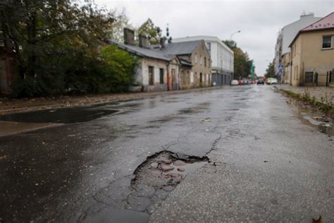 Remonty dróg w Łodzi Zobacz metamorfozy osiedlowych ulic Co za zmiana