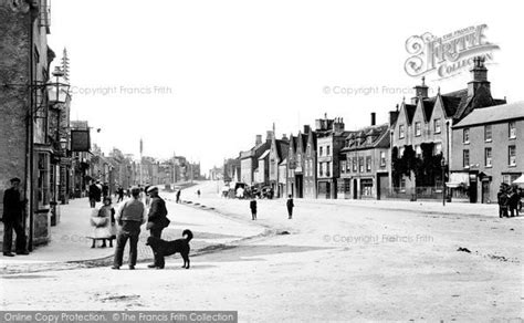 Photo of Chipping Sodbury, Market Place 1903 - Francis Frith