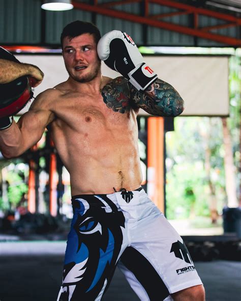 Welcome To Tiger Muay Thai Ufc Ranked Middleweight Marvin Vettori