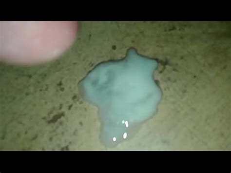 Indio virgen chico con polla masturbándose hace lechoso cremoso semen espeso XVIDEOS