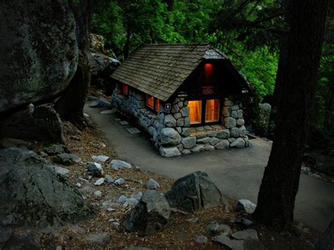 Caba As Sencillas Y Bonitas Recubiertas Con Piedra R Stica Casas