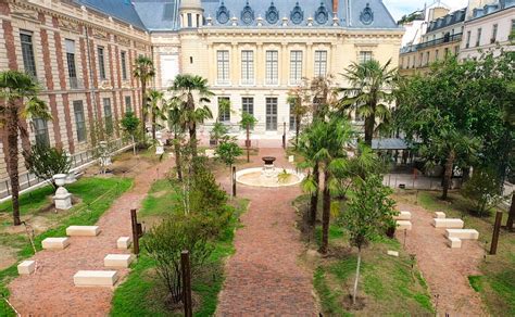 La BnF inaugure son nouveau jardin réalisé par MUGO conçu par Gilles