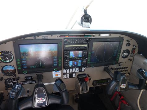 Piper Warrior PA 28 161 Glass Cockpit Piper Warrior PA 28 Flickr