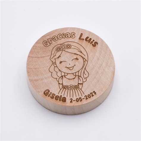 Abrebotellas comunión personalizados en madera