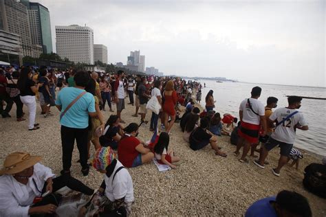 Manila Bay Dolomite Beach Reopens To Public GMA News Online