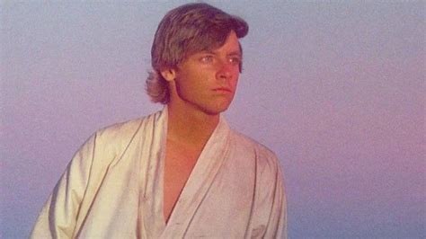 Luke Skywalker Tattoine sunset | Luke skywalker, Actores, Bosque negro