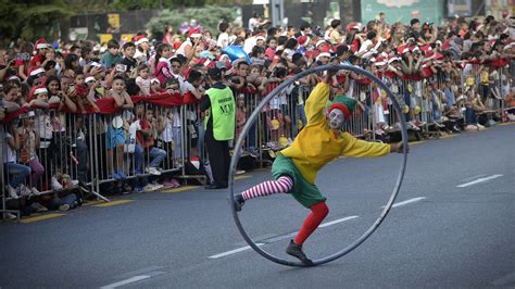 52 Fotos Del Desfile Navideño De La Ciudad De Buenos Aires Infobae