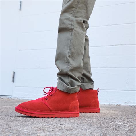 Mens Ugg® Neumel Chukka Boot Samba Red Journeys