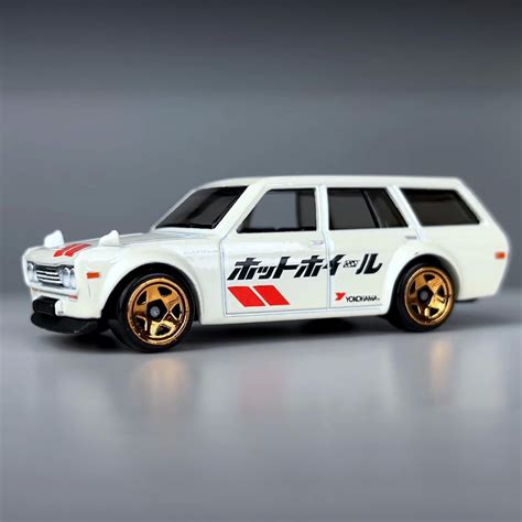 Hot Wheels Hot Wagons Datsun Bluebird Wagon Hwr