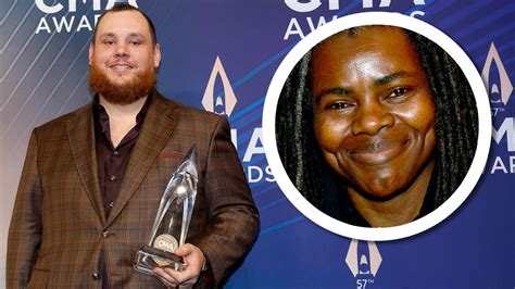 Tracy Chapman Makes History At 2023 Cmas With Luke Combs Fast Car