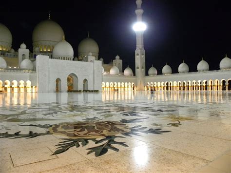 Capital Emirados Arabes Unidos - Abu Dhabi, a capital dos Emirados Árabes Unidos - Dani Trip