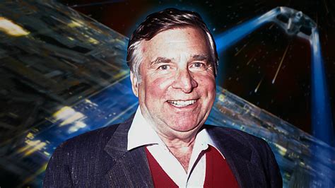 Gene Roddenberry Escapou Da Morte Várias Vezes Antes De Criar Star Trek Jornal Txopela