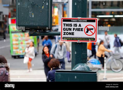 Aucun Signe D Armes De Poing Banque De Photographies Et D’images à Haute Résolution Alamy