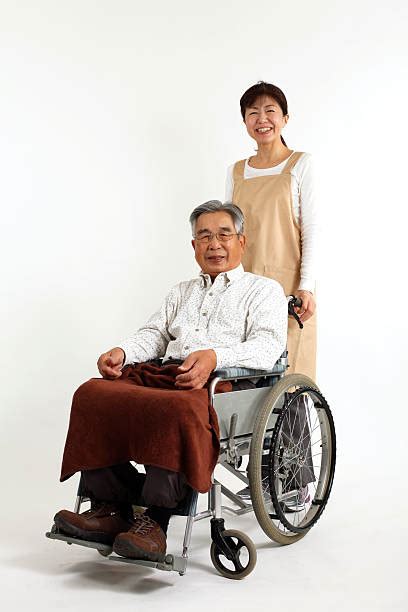 2,400点を超える老婆 全身 日本人のストックフォト、写真、そしてロイヤリティフリーの画像 - iStock