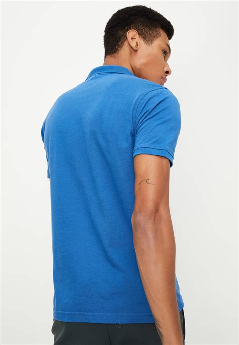 Buy Men Slim Fit Solid Polo T Shirt Online At Just Rs 3990 1000013529878 Max Fashion