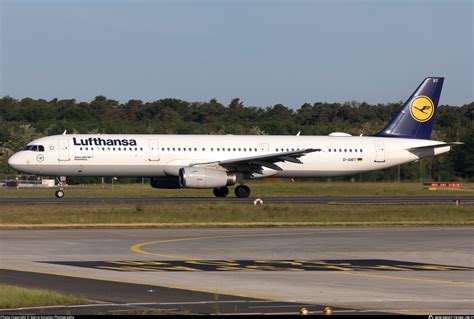 D Airt Lufthansa Airbus A Photo By Sierra Aviation Photography